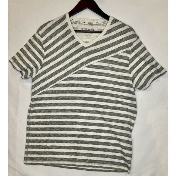 Guess Brand Designer Stripe T Shirt‎ Sz. XL - Picture 1 of 6